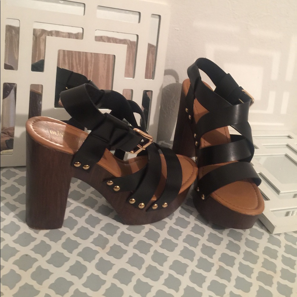 Wooden sexy block heel